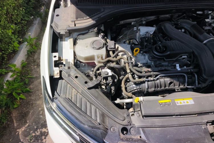 Used Volkswagen Sagitar 2024 300TSI DSG Excellence Edition Engine Bay Right