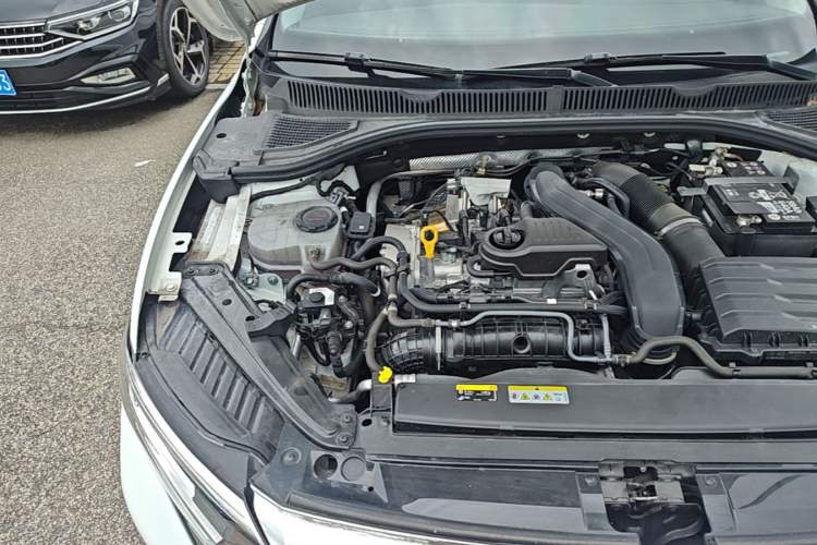 Used Volkswagen Sagitar 2024 300TSI DSG Excellence Edition Engine Bay Right