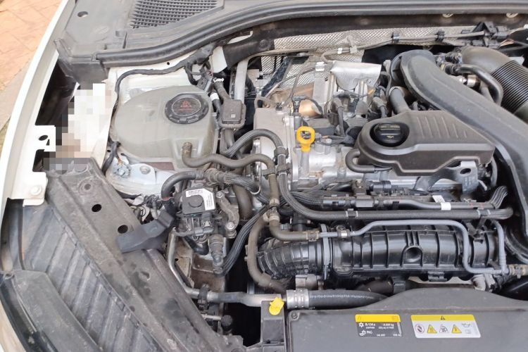 Used Volkswagen Sagitar 2024 300TSI DSG Excellence Edition Engine Bay Right