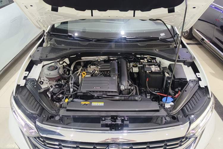 Used Volkswagen Sagitar 2024 200TSI DSG Flyover Edition Engine Bay