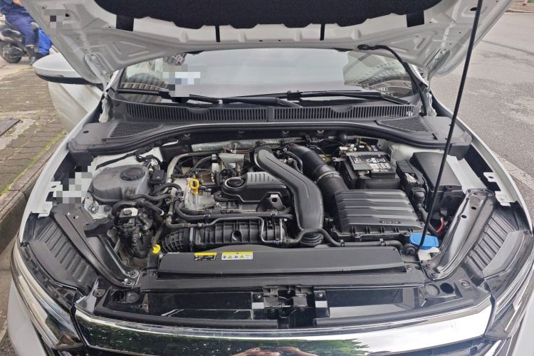 Used Volkswagen Sagitar 2024 300TSI DSG Excellence Edition Engine Bay