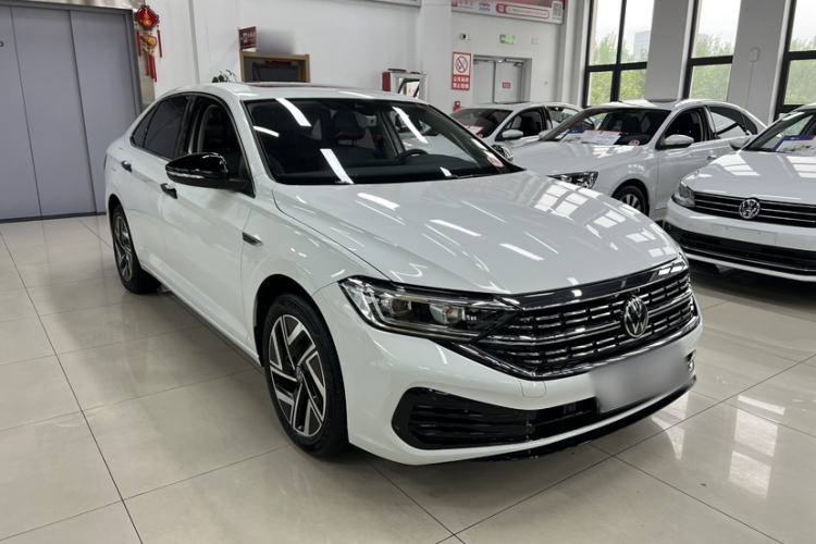 Used Volkswagen Sagitar 2024 300TSI DSG Excellence Edition Exterior 2