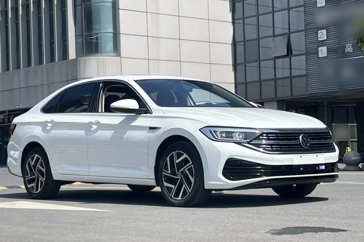 Used Volkswagen Sagitar 2024 300TSI DSG Excellence Edition Exterior 3