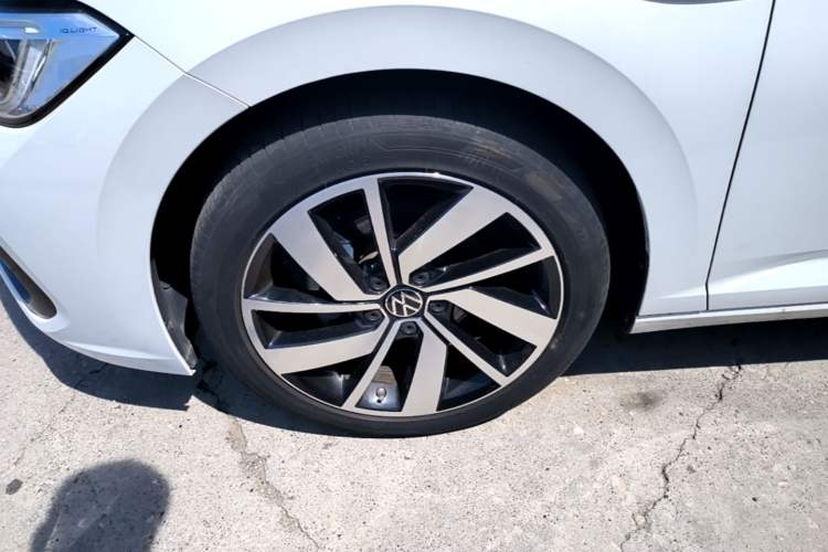 Used Volkswagen Sagitar 2024 300TSI DSG Excellence Edition Exterior 4