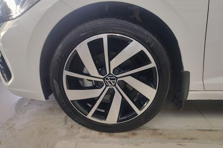 Used Volkswagen Sagitar 2024 300TSI DSG Excellence Edition Exterior 4