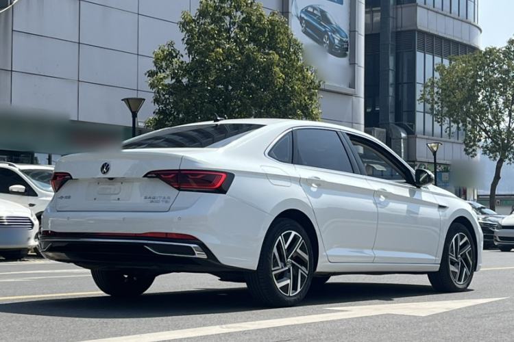 Used Volkswagen Sagitar 2024 300TSI DSG Excellence Edition Exterior 4