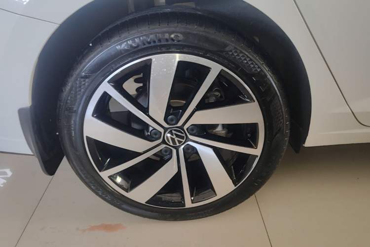 Used Volkswagen Sagitar 2024 300TSI DSG Excellence Edition Exterior 5