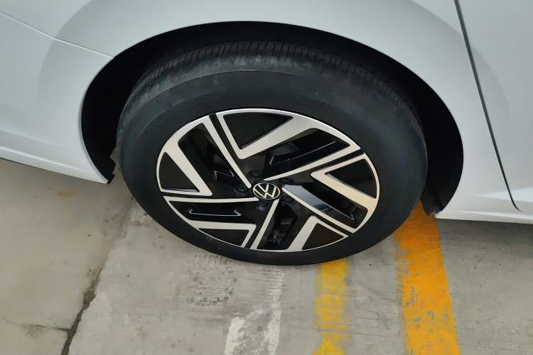 Used Volkswagen Sagitar 2024 300TSI DSG Excellence Edition Exterior 5