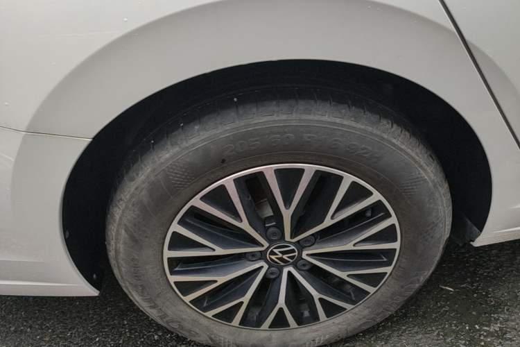 Used Volkswagen Sagitar 2024 200TSI DSG Flyover Edition Exterior 5