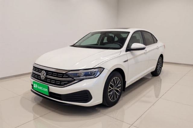 Ojetý Volkswagen Sagitar 2024 200TSI DSG Flyover Edition