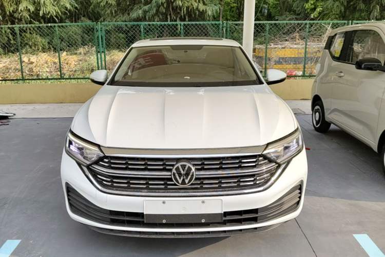 Used Volkswagen Sagitar 2024 200TSI DSG Flyover Edition Front
