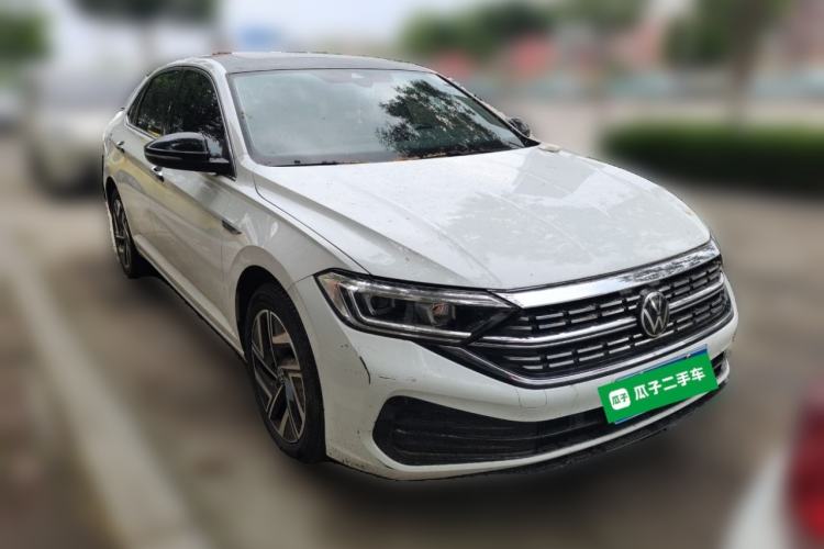 Used Volkswagen Sagitar 2024 300TSI DSG Excellence Edition Front Right 45 Deg