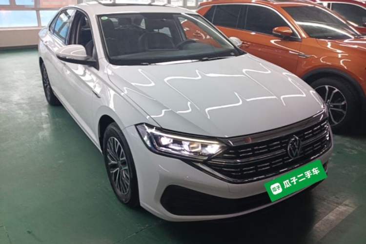 Used Volkswagen Sagitar 2024 200TSI DSG Flyover Edition Front Right 45 Deg