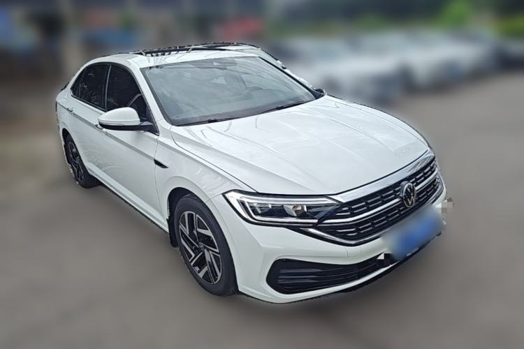 Used Volkswagen Sagitar 2024 300TSI DSG Excellence Edition Front Right 45 Deg