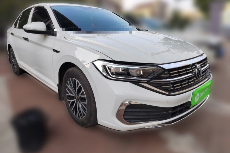 Used Volkswagen Sagitar 2024 200TSI DSG Flyover Edition Front Right 45 Deg