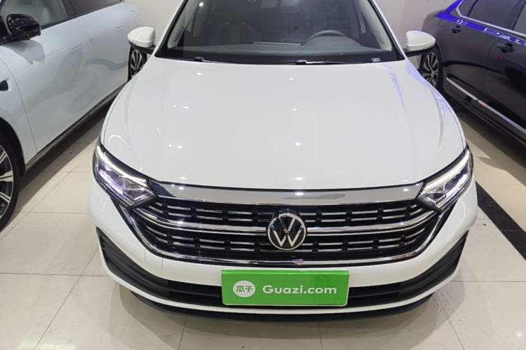 Used Volkswagen Sagitar 2024 200TSI DSG Flyover Edition Front