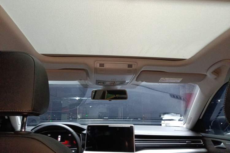 Used Volkswagen Sagitar 2024 300TSI DSG Excellence Edition Headliner