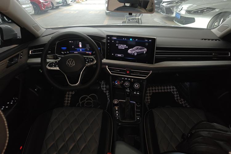Used Volkswagen Sagitar 2024 300TSI DSG Excellence Edition Interior 2
