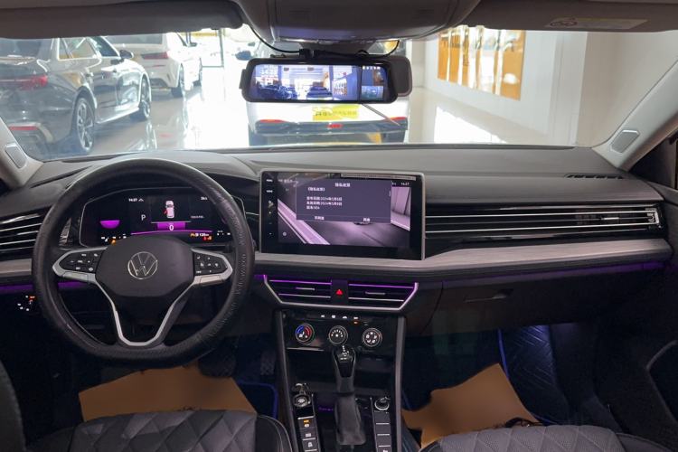 Used Volkswagen Sagitar 2024 300TSI DSG Excellence Edition Interior 3