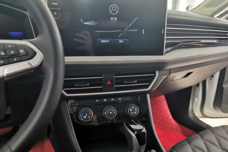 Used Volkswagen Sagitar 2024 300TSI DSG Excellence Edition Interior 3