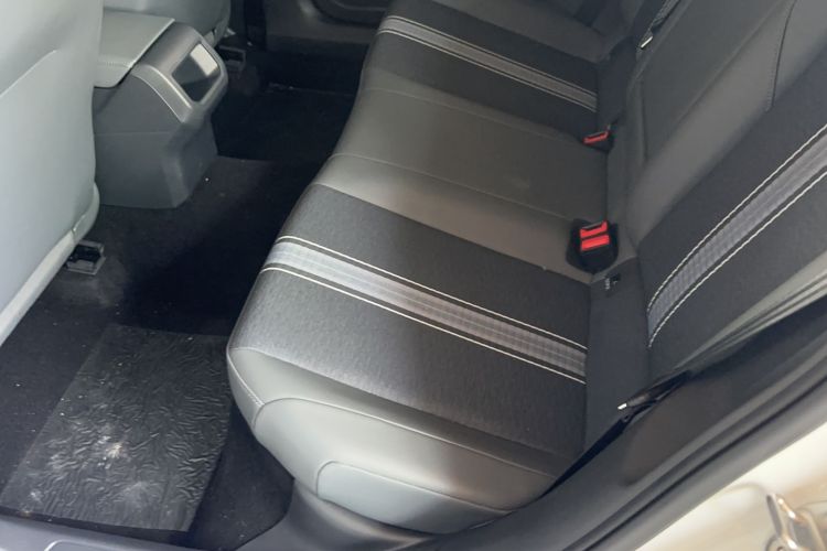 Used Volkswagen Sagitar 2024 200TSI DSG Flyover Edition Interior 7
