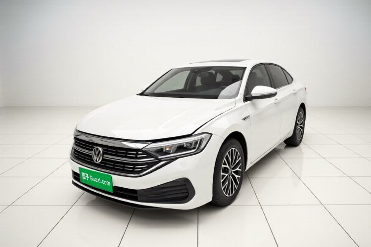 Volkswagen Sagitar 2024 200TSI Manual Flyover Edition usata Guazi used car, China used car export, Used car for sale, Used  cars, Cheapest cars for sale