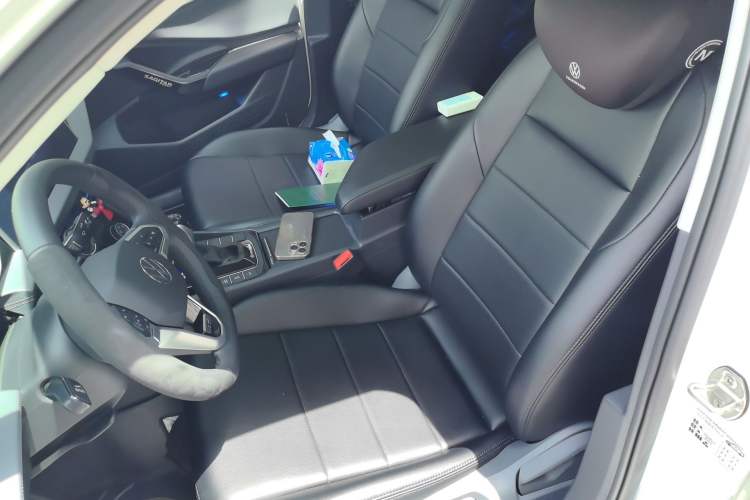 Used Volkswagen Sagitar 2024 200TSI DSG Excellence Edition Left Front Seat