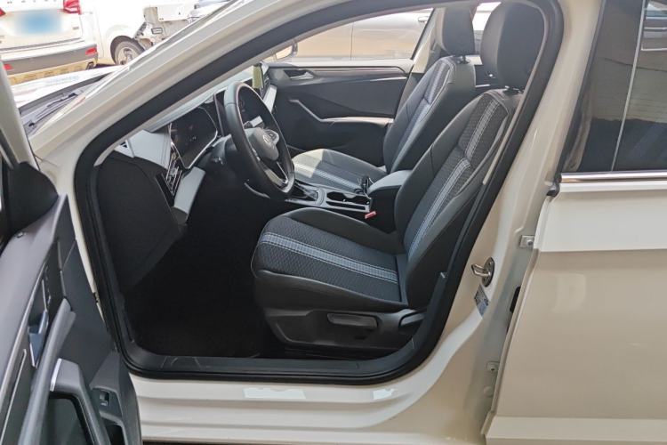 Used Volkswagen Sagitar 2024 200TSI DSG Flyover Edition Left Front Seat