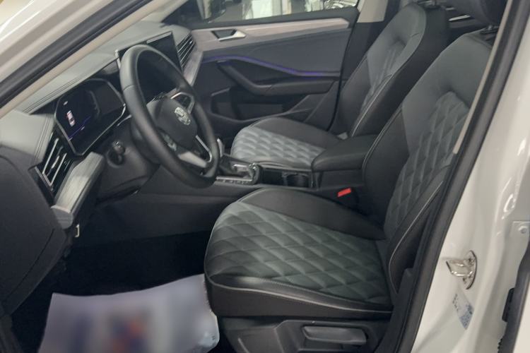 Used Volkswagen Sagitar 2024 300TSI DSG Excellence Edition Left Front Seat