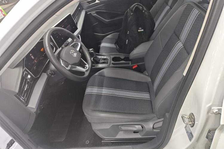 Used Volkswagen Sagitar 2024 200TSI DSG Flyover Edition Left Front Seat