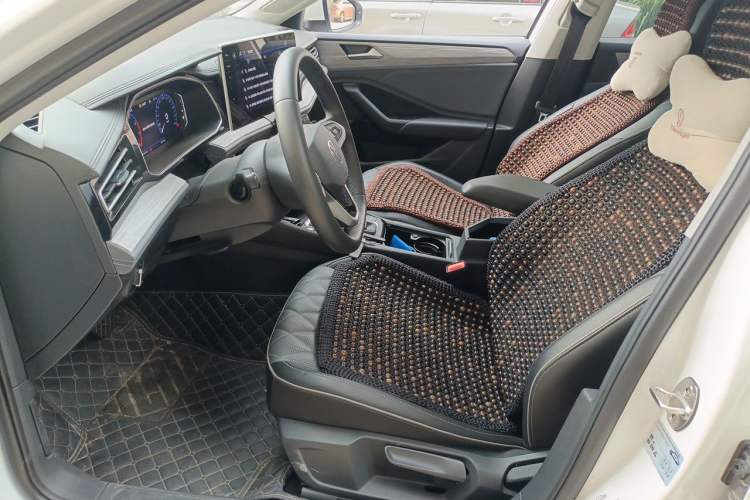 Used Volkswagen Sagitar 2024 300TSI DSG Excellence Edition Left Front Seat