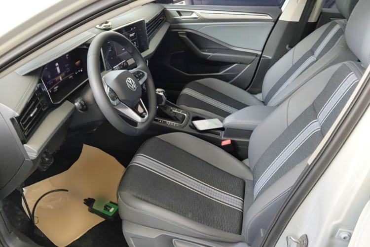 Used Volkswagen Sagitar 2024 200TSI DSG Flyover Edition Left Front Seat