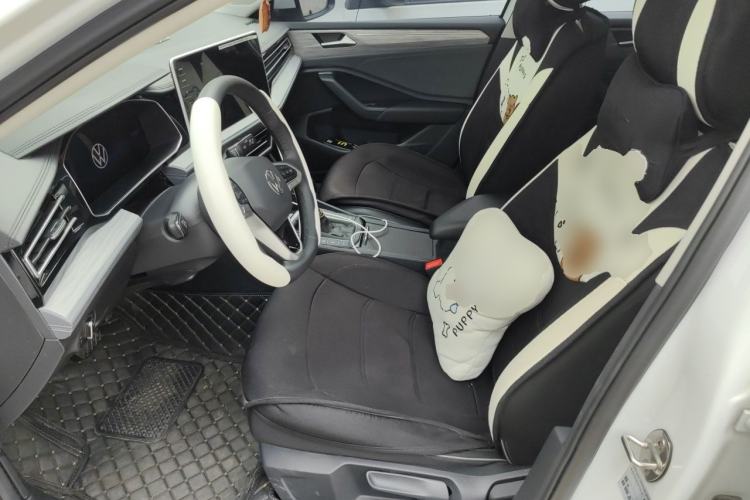 Used Volkswagen Sagitar 2024 300TSI DSG Excellence Edition Left Front Seat