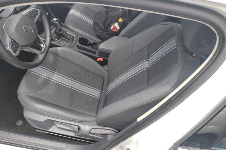 Used Volkswagen Sagitar 2024 200TSI DSG Flyover Edition Left Front Seat