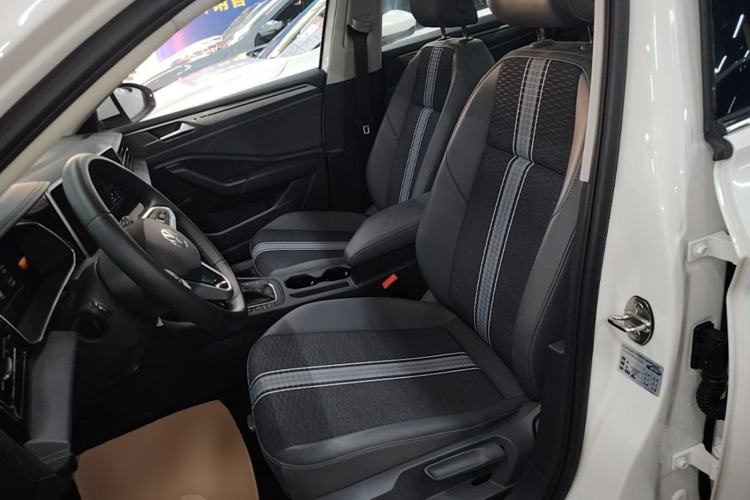 Used Volkswagen Sagitar 2024 200TSI DSG Flyover Edition Left Front Seat