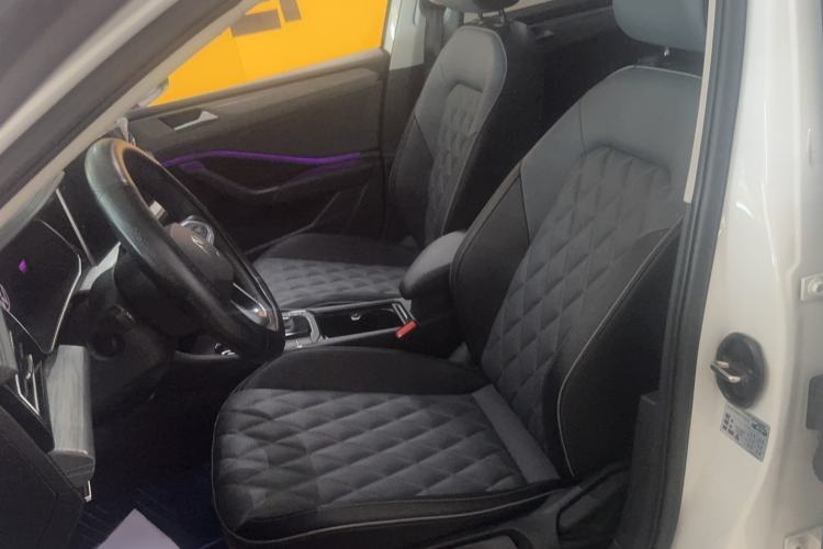 Used Volkswagen Sagitar 2024 300TSI DSG Excellence Edition Left Front Seat