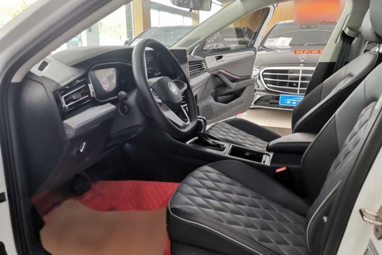 Used Volkswagen Sagitar 2024 300TSI DSG Excellence Edition Left Front Seat