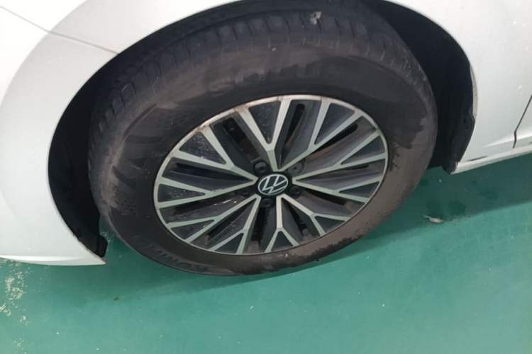 Used Volkswagen Sagitar 2024 200TSI DSG Flyover Edition Left Front Wheel Hub
