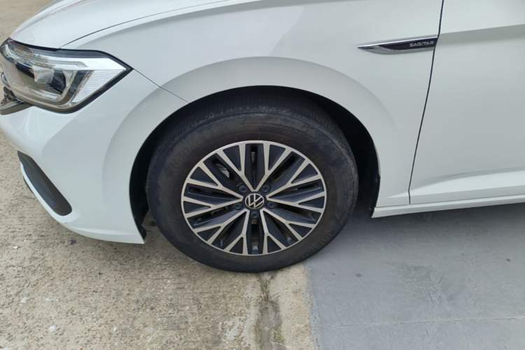 Used Volkswagen Sagitar 2024 200TSI DSG Flyover Edition Left Front Wheel Hub