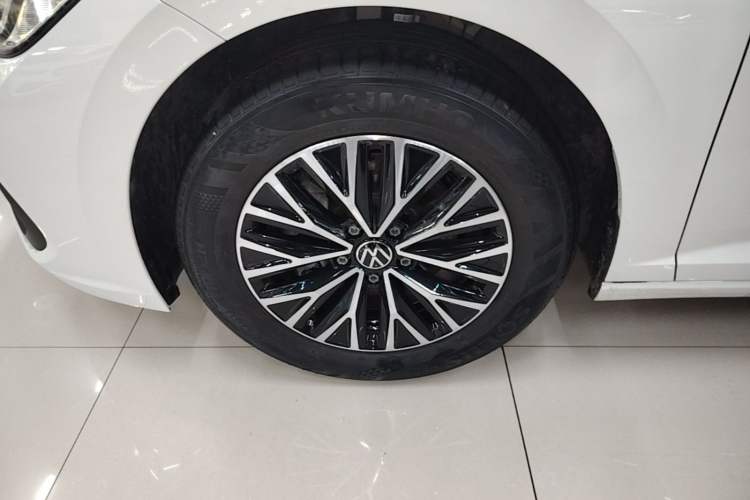 Used Volkswagen Sagitar 2024 200TSI DSG Flyover Edition Left Front Wheel Hub