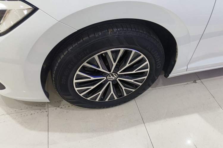 Used Volkswagen Sagitar 2024 200TSI DSG Flyover Edition Left Front Wheel Hub