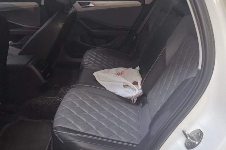 Used Volkswagen Sagitar 2024 300TSI DSG Excellence Edition Left Rear Seat
