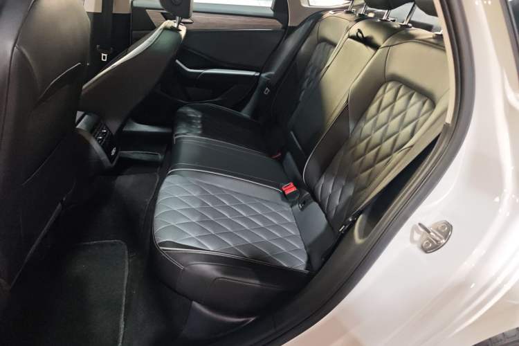 Used Volkswagen Sagitar 2024 300TSI DSG Excellence Edition Left Rear Seat