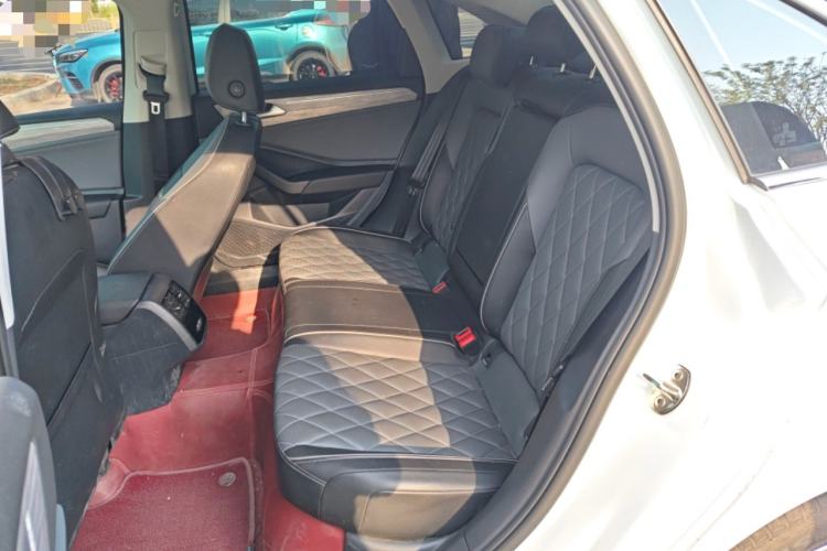 Used Volkswagen Sagitar 2024 300TSI DSG Excellence Edition Left Rear Seat