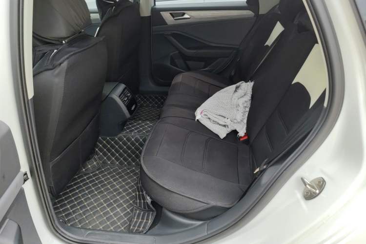 Used Volkswagen Sagitar 2024 300TSI DSG Excellence Edition Left Rear Seat