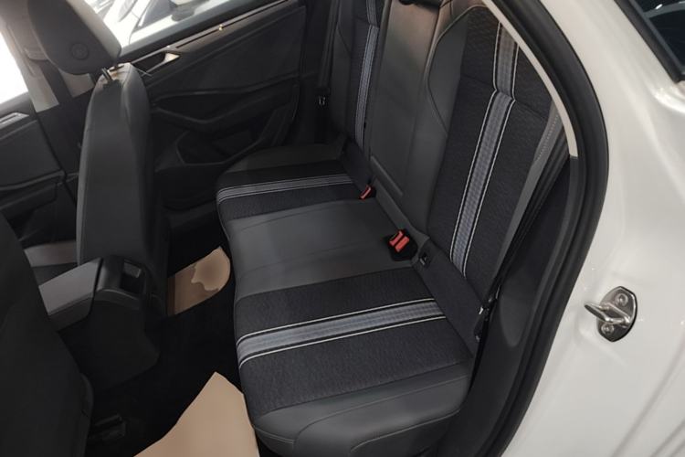 Used Volkswagen Sagitar 2024 200TSI DSG Flyover Edition Left Rear Seat