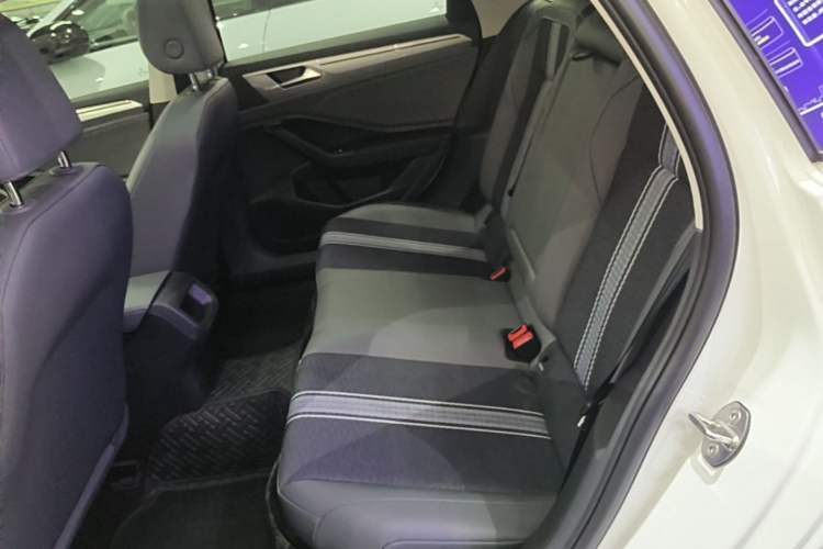 Used Volkswagen Sagitar 2024 200TSI DSG Flyover Edition Left Rear Seat