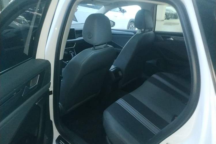 Used Volkswagen Sagitar 2024 200TSI DSG Flyover Edition Left Rear Seat