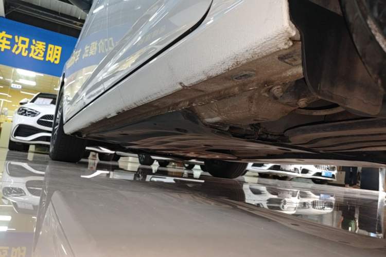 Used Volkswagen Sagitar 2024 200TSI DSG Flyover Edition Left Side Sill