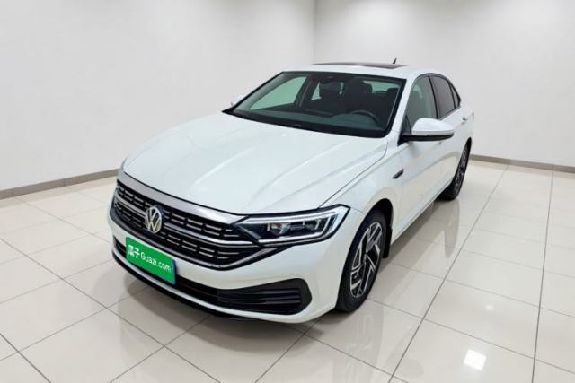 Volkswagen Sagitar 2024 300TSI DSG Excellence Edition usado